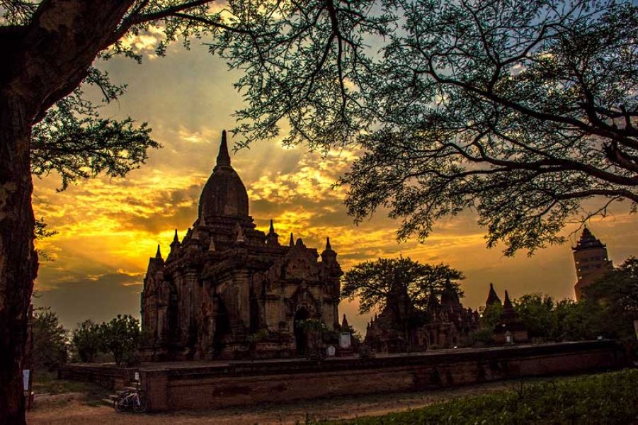  ျမတ္ႏိုးဖြယ္ရာ ပုဂံဆည္းဆာ