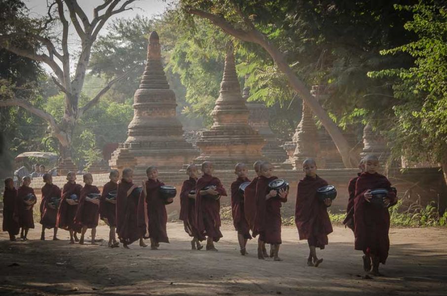 Morning alms collection