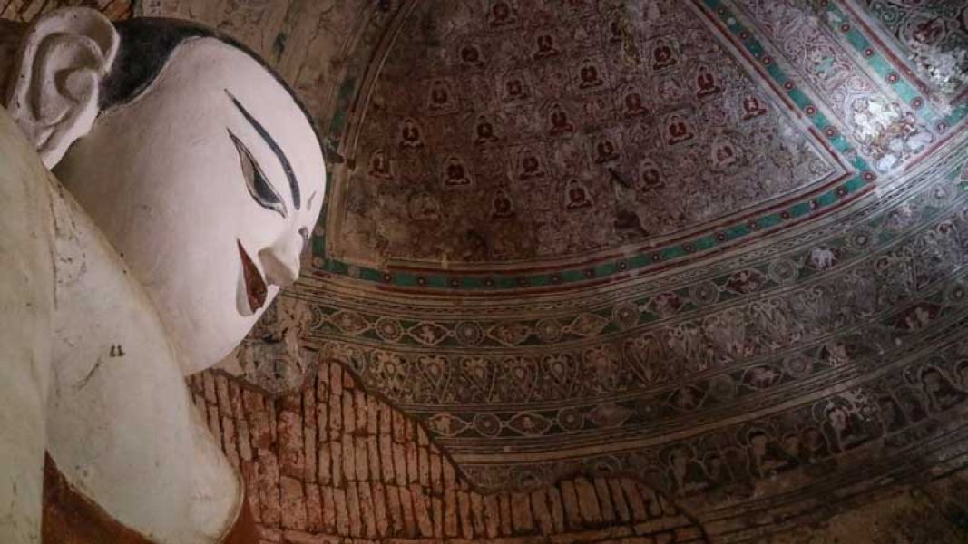 နံရံေဆးေရးပန္းခ်ီကုိရွာေဖြျခင္း